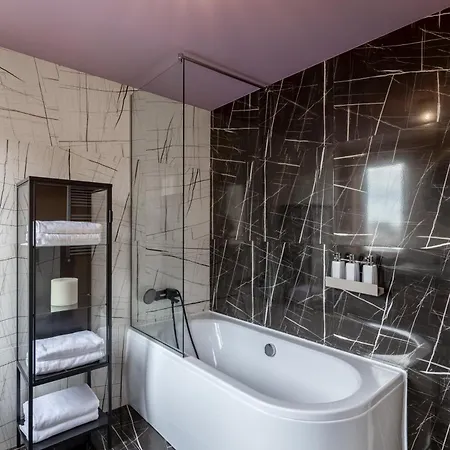Wes Anderson In Bucharest Apartment Exterior photo
