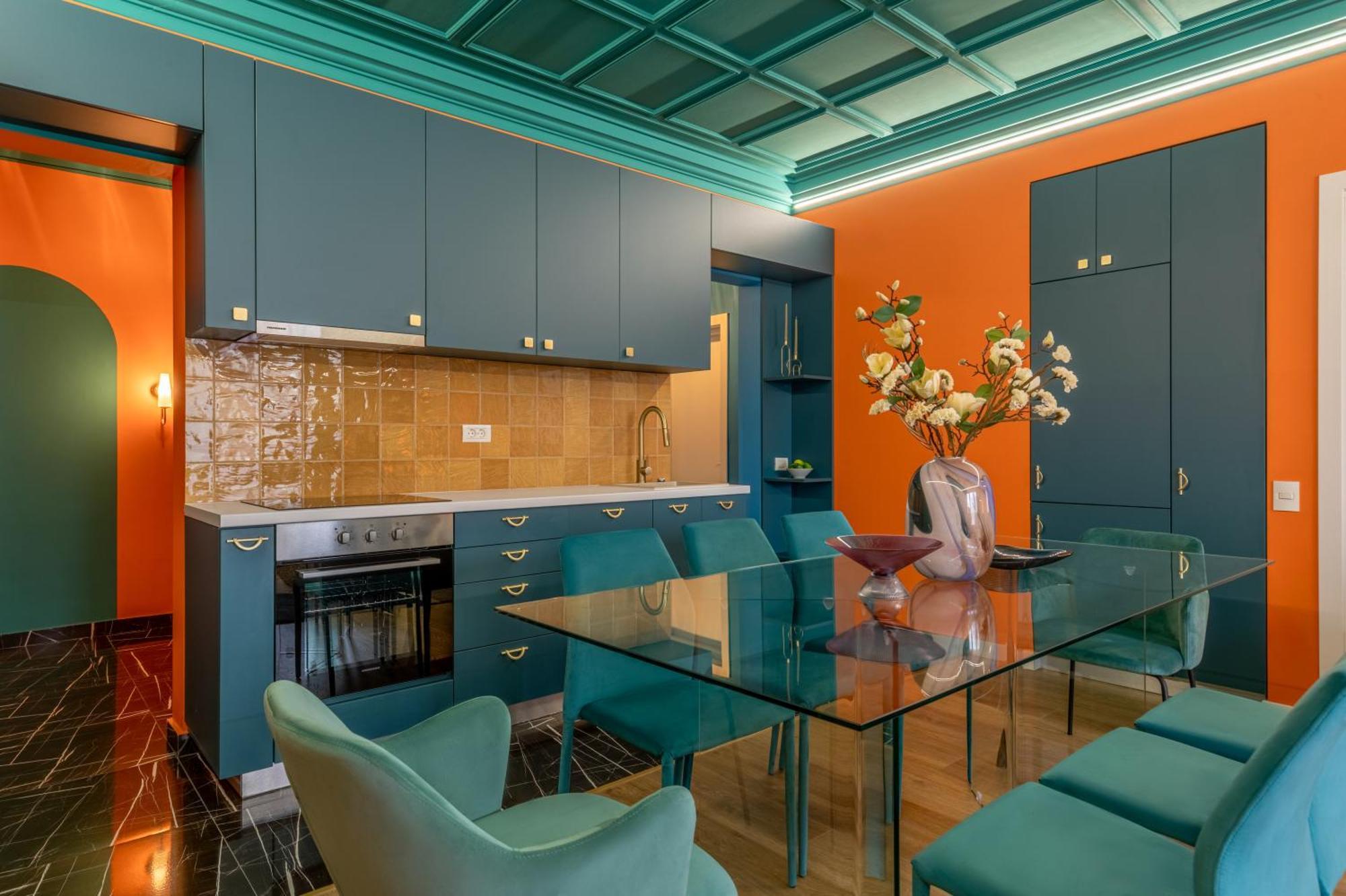Wes Anderson In Apartament Bucureşti
